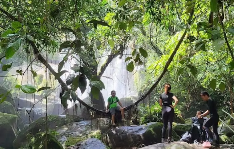 8-Day Borneo Family Cycling Holiday